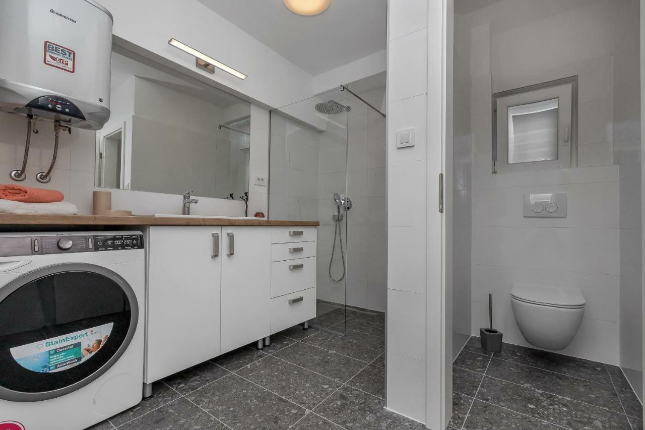 Apartment Mediteraneo มาคาร์สกา ภายนอก รูปภาพ