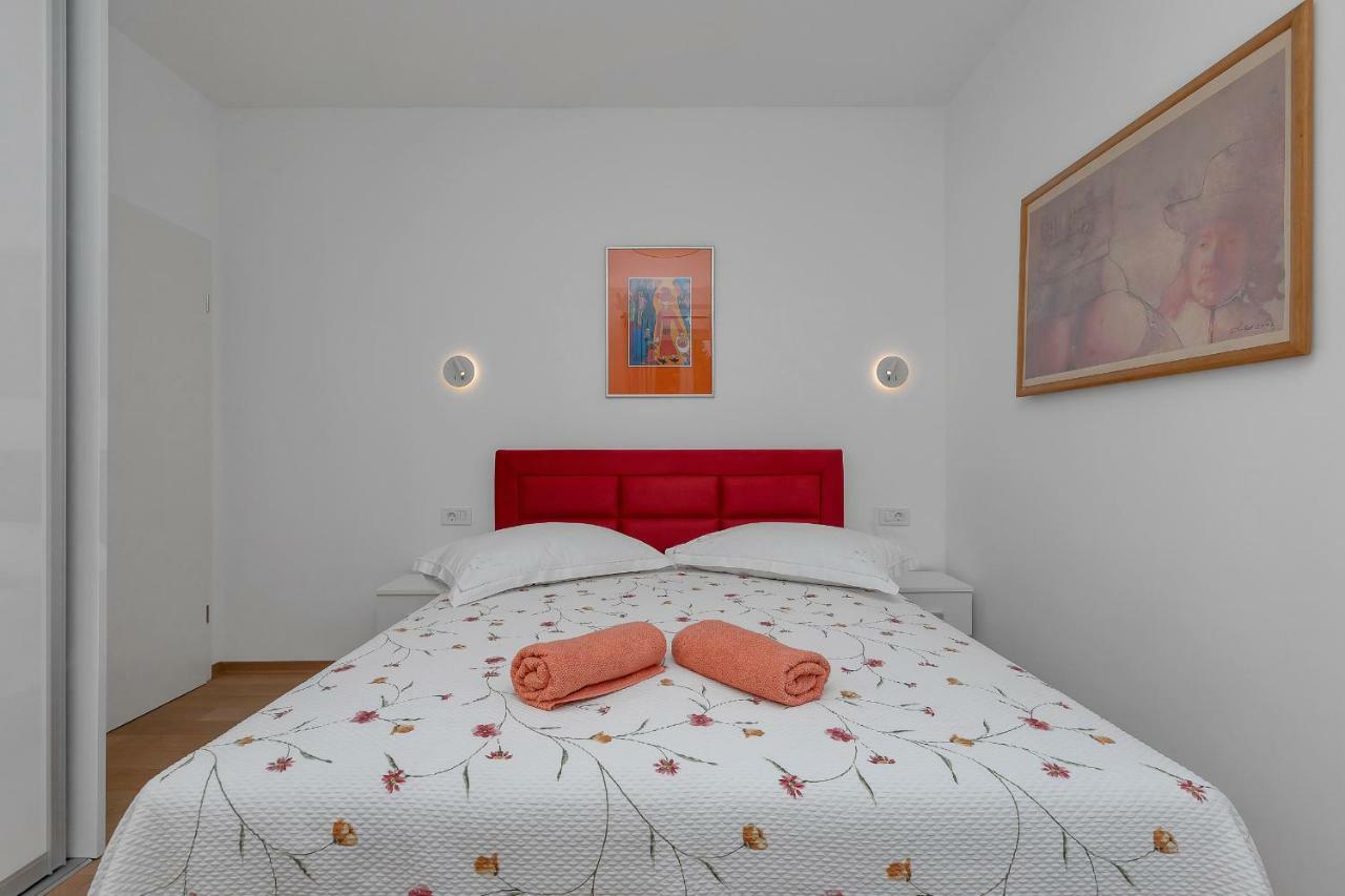 Apartment Mediteraneo มาคาร์สกา ภายนอก รูปภาพ